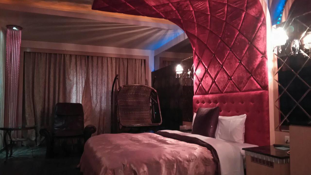 Michelle Motel Taichung Dış mekan fotoğraf