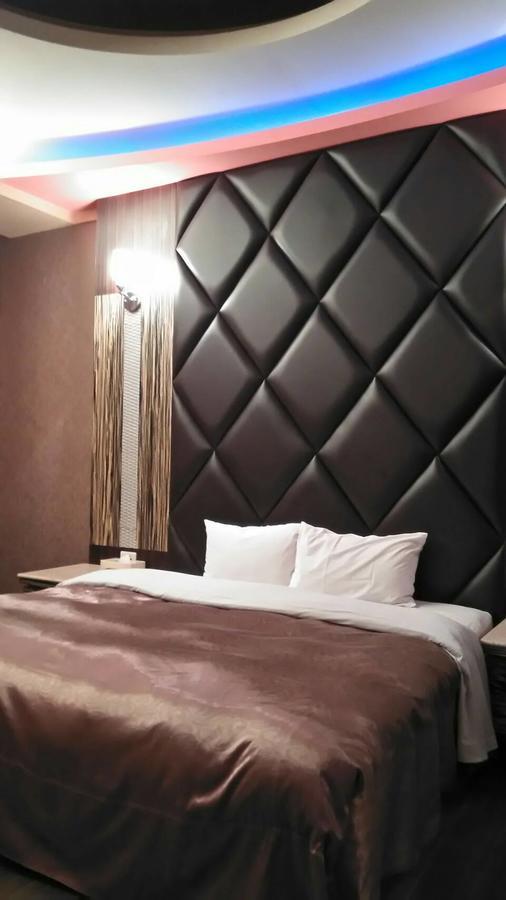 Michelle Motel Taichung Dış mekan fotoğraf
