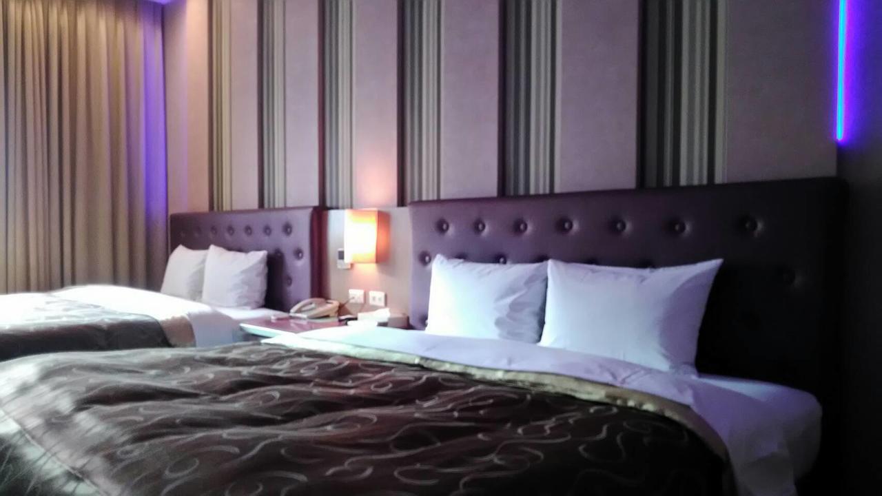 Michelle Motel Taichung Dış mekan fotoğraf